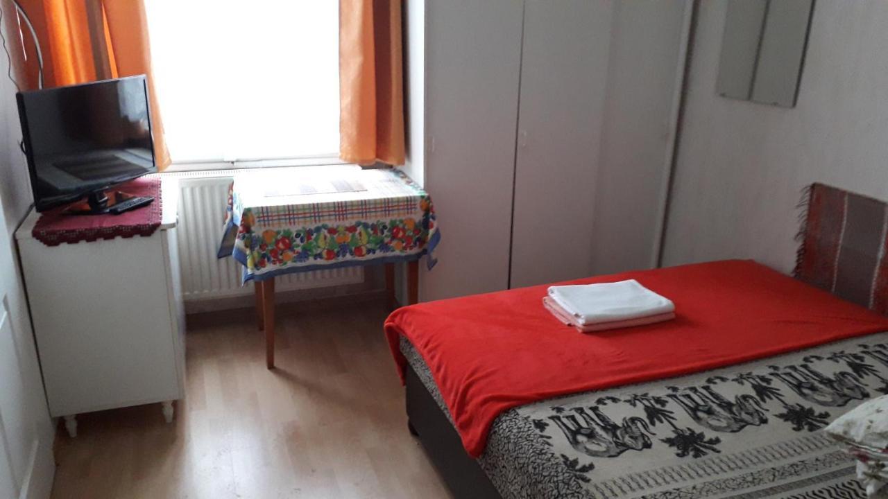 Orchidea Apartman Heviz Ngoại thất bức ảnh