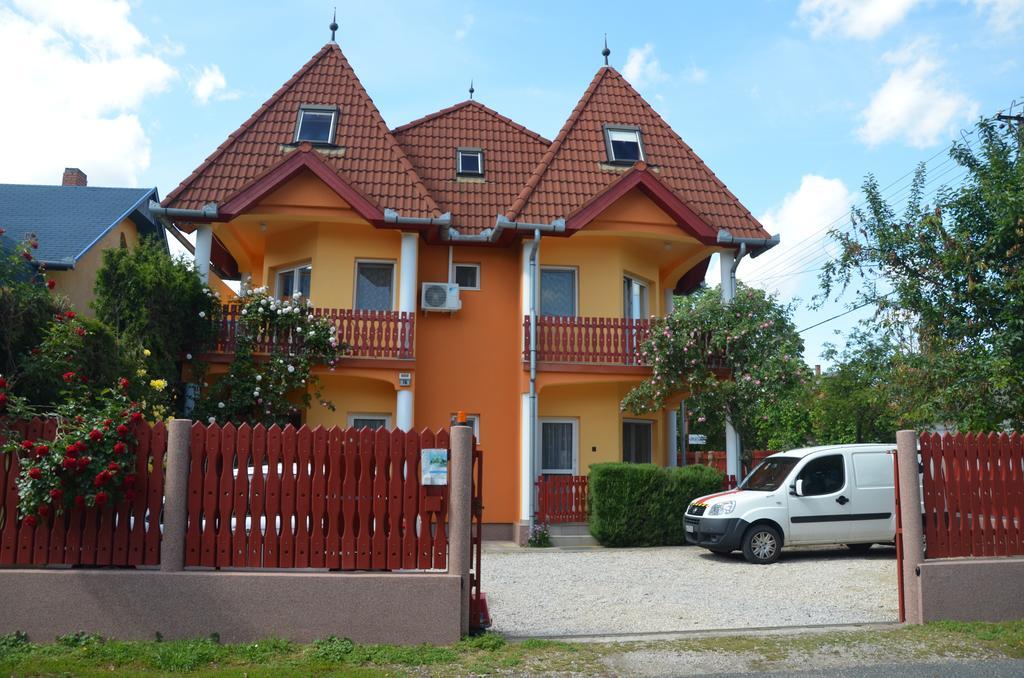 Orchidea Apartman Heviz Ngoại thất bức ảnh